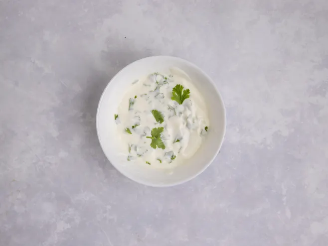 Make yogurt sauce