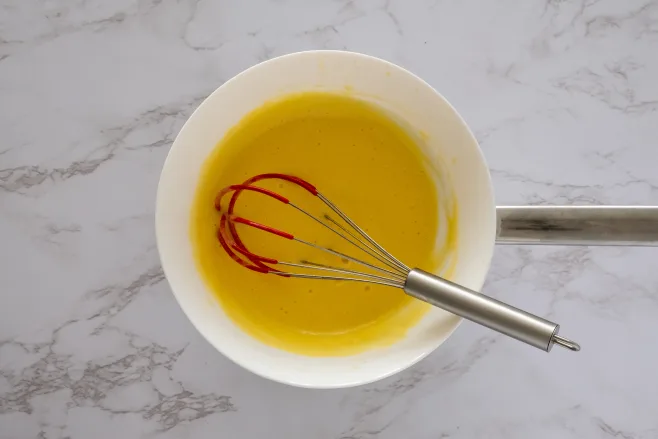 Finish Béarnaise sauce
