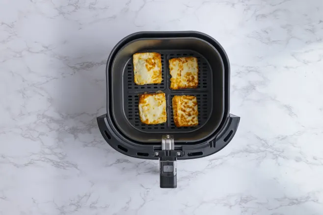 Air fry halloumi