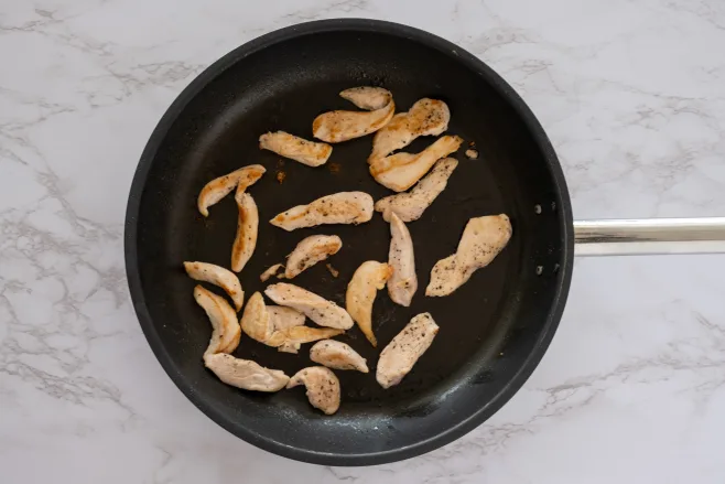 Fry chicken