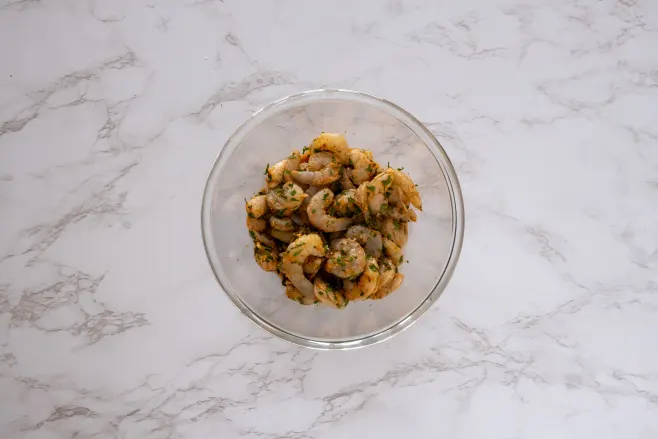 Marinate prawns