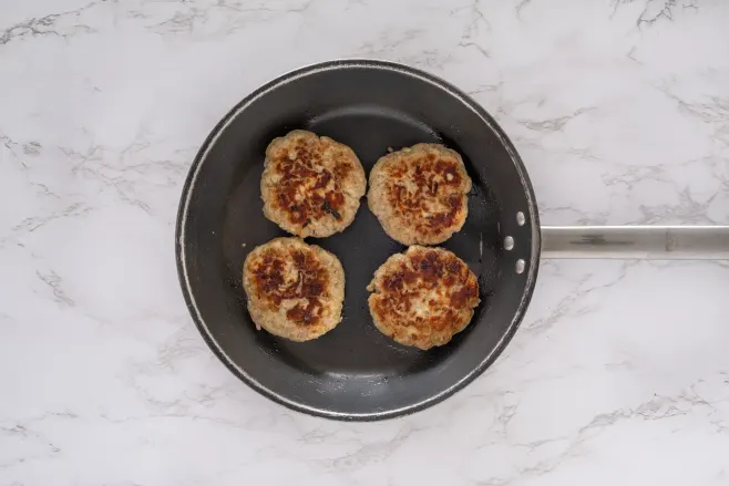 Fry burgers