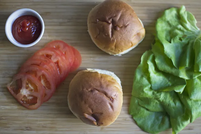 Assemble burgers