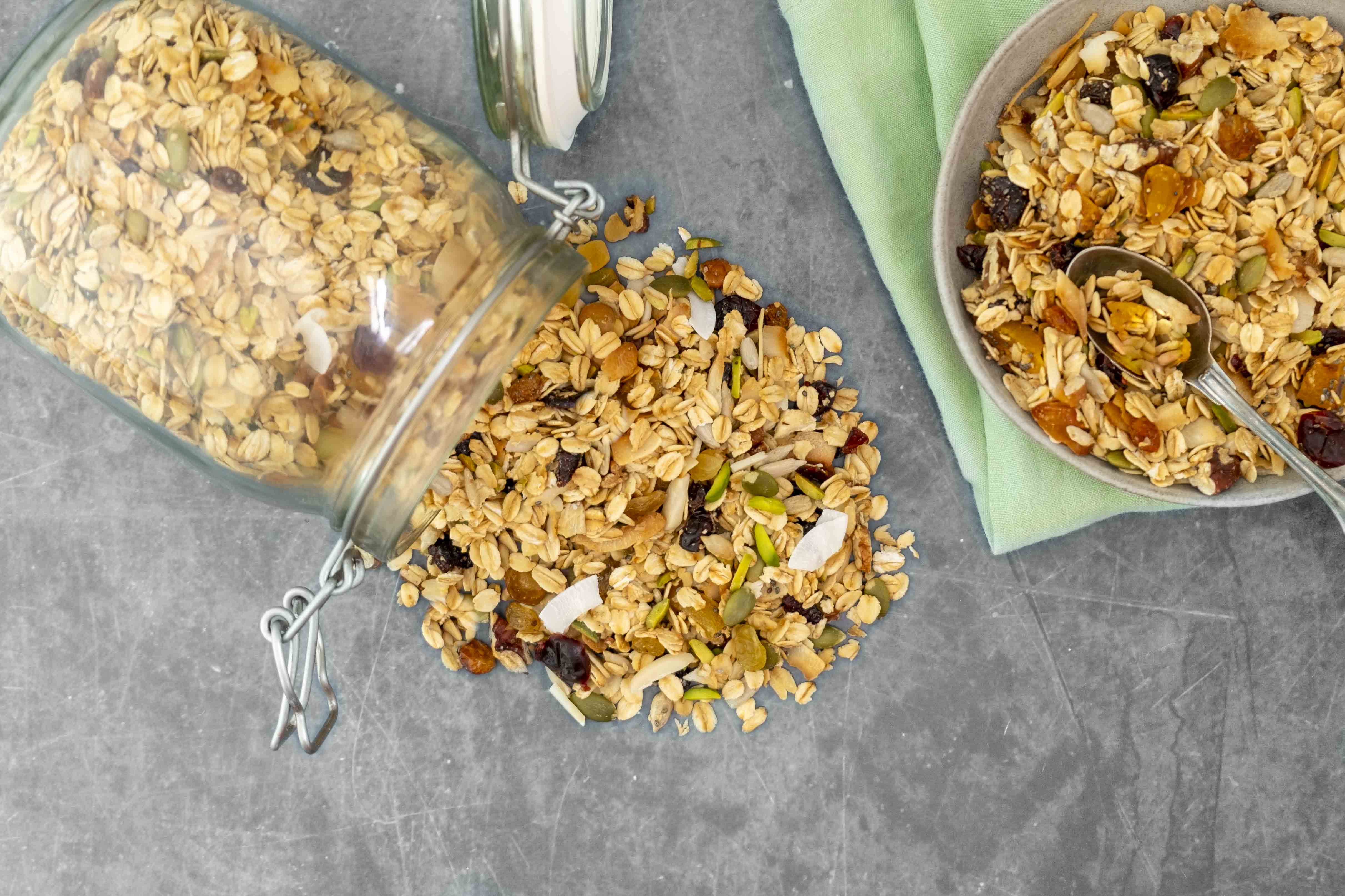 Hello Chef Mixed Granola with Dried Apricots and Pecan Nuts | Hello Chef!