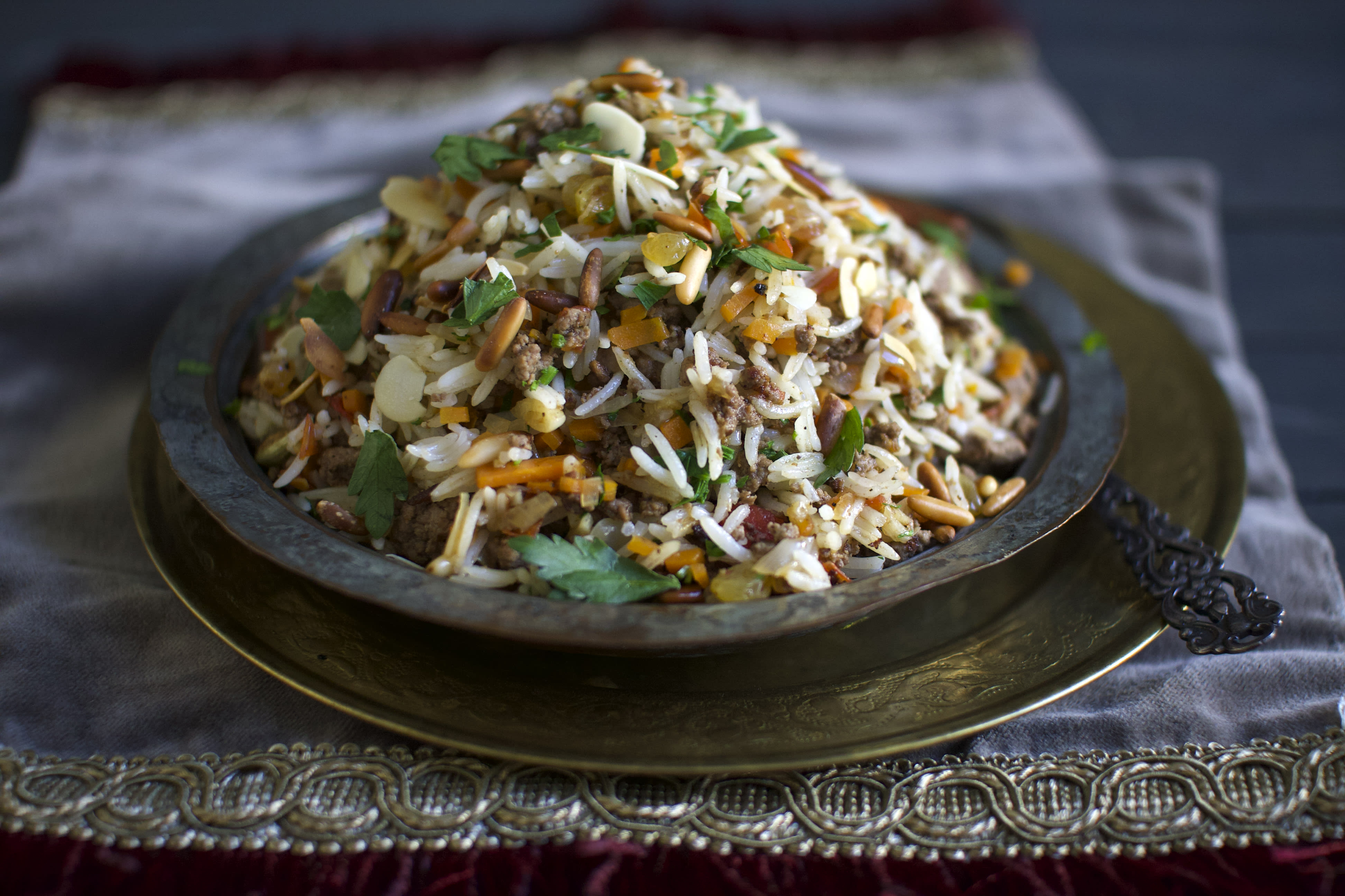 Lebanese Hushwee - Ground Beef with Pine Nuts - The Lemon Bowl®