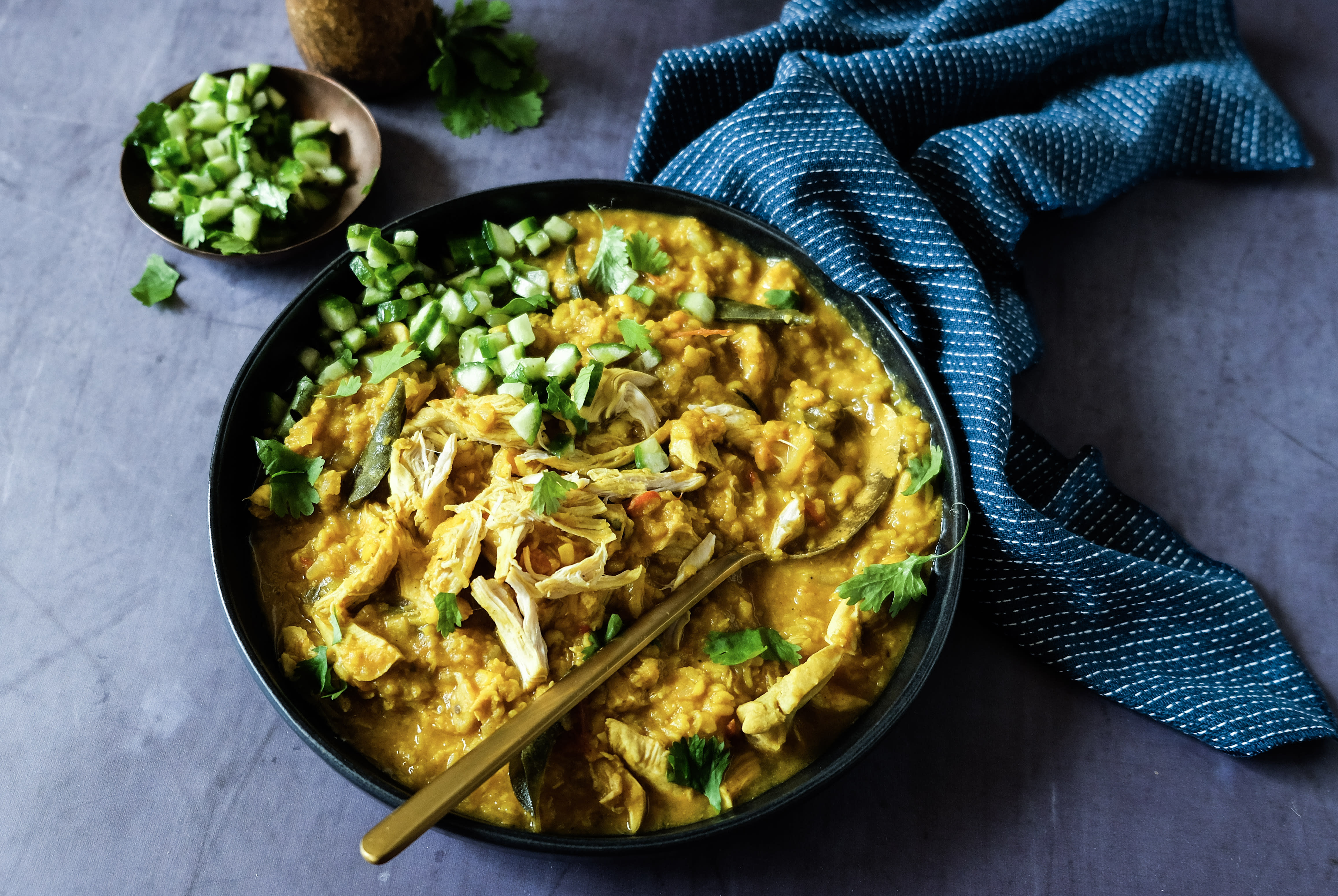 one-pot-chicken-dal-with-quick-pickled-cucumber-hello-chef