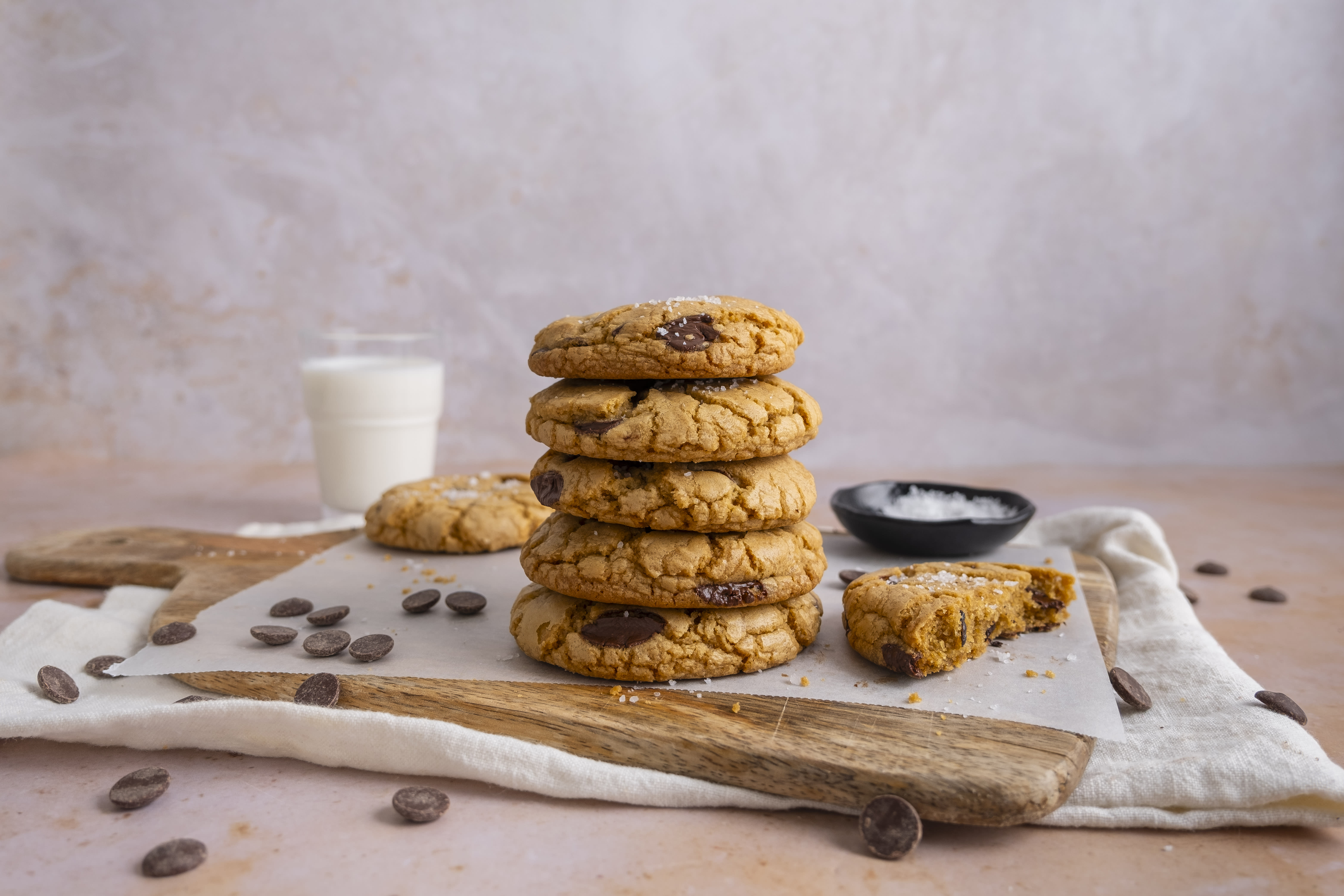 The Ultimate Belgian Choc Chip Cookie | Hello Chef!