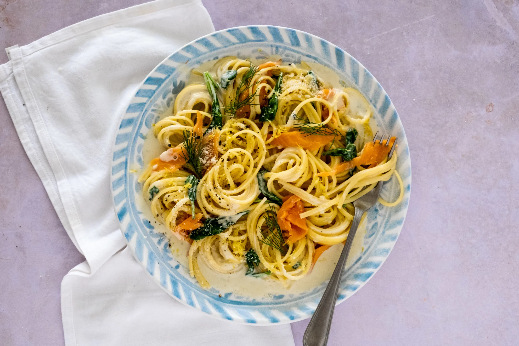 One-pot Creamy Smoked Salmon Linguine with Lemon and Dill