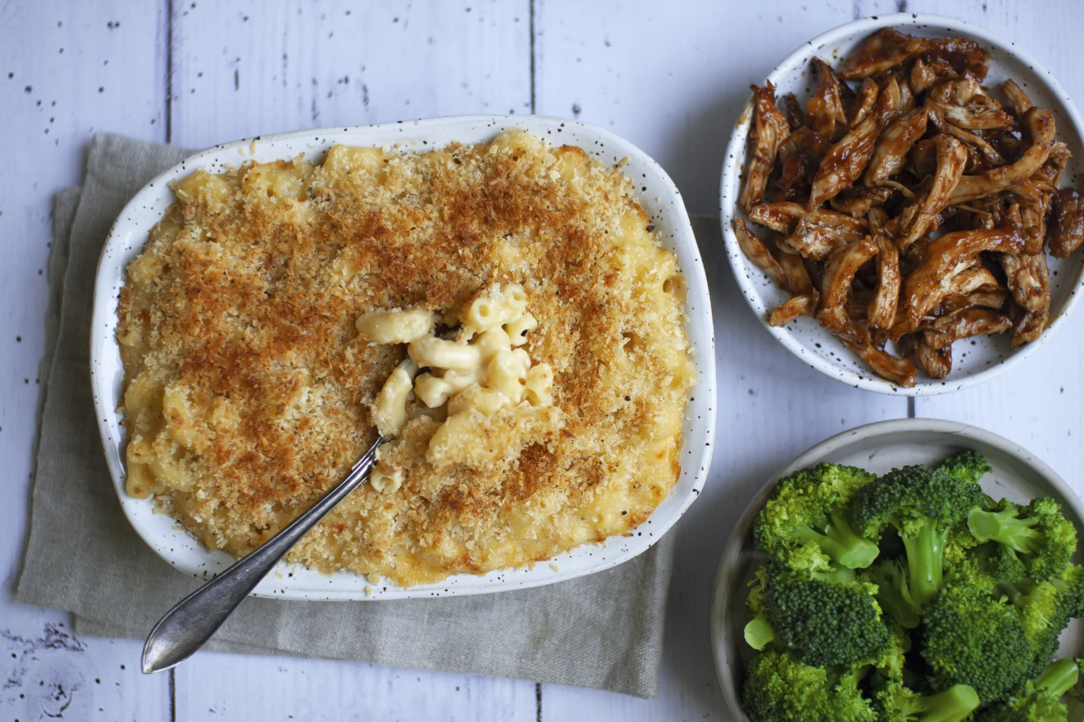 Mac’n’Cheese with Pulled BBQ Chicken and Broccoli