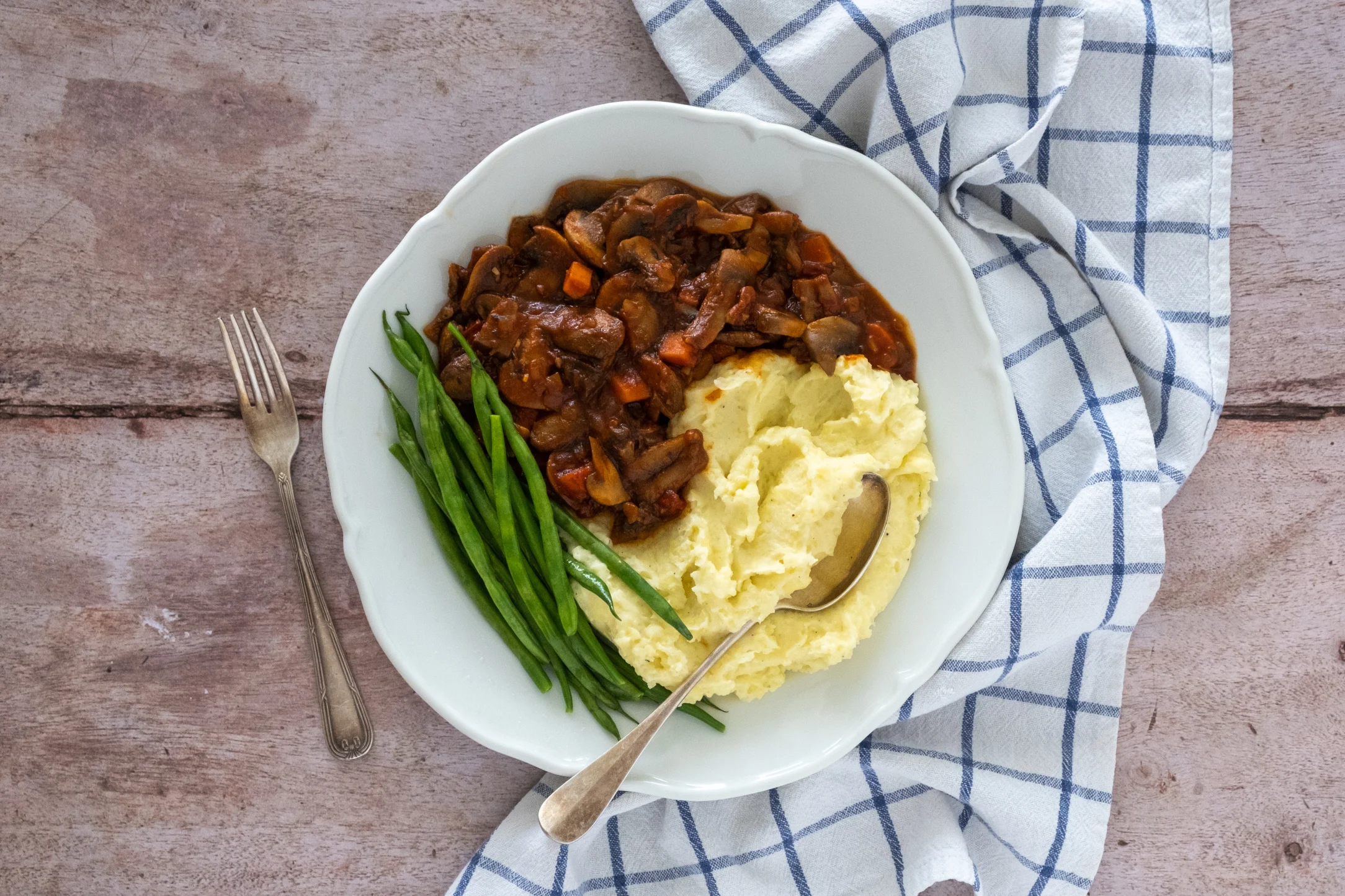 Mushroom Bourguignon with Mash Potato and Green Beans