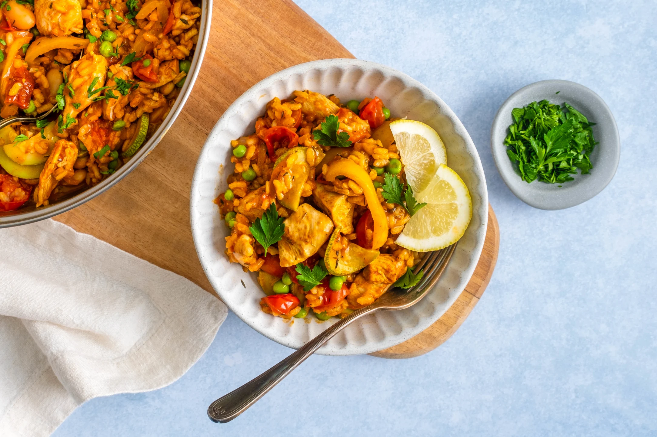 Chicken paella with Tomatoes, Peppers and Zucchini