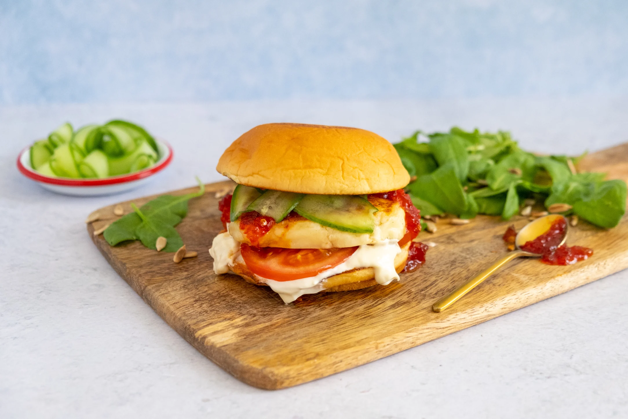 Quick Halloumi Burger with Chilli Jam and Salad