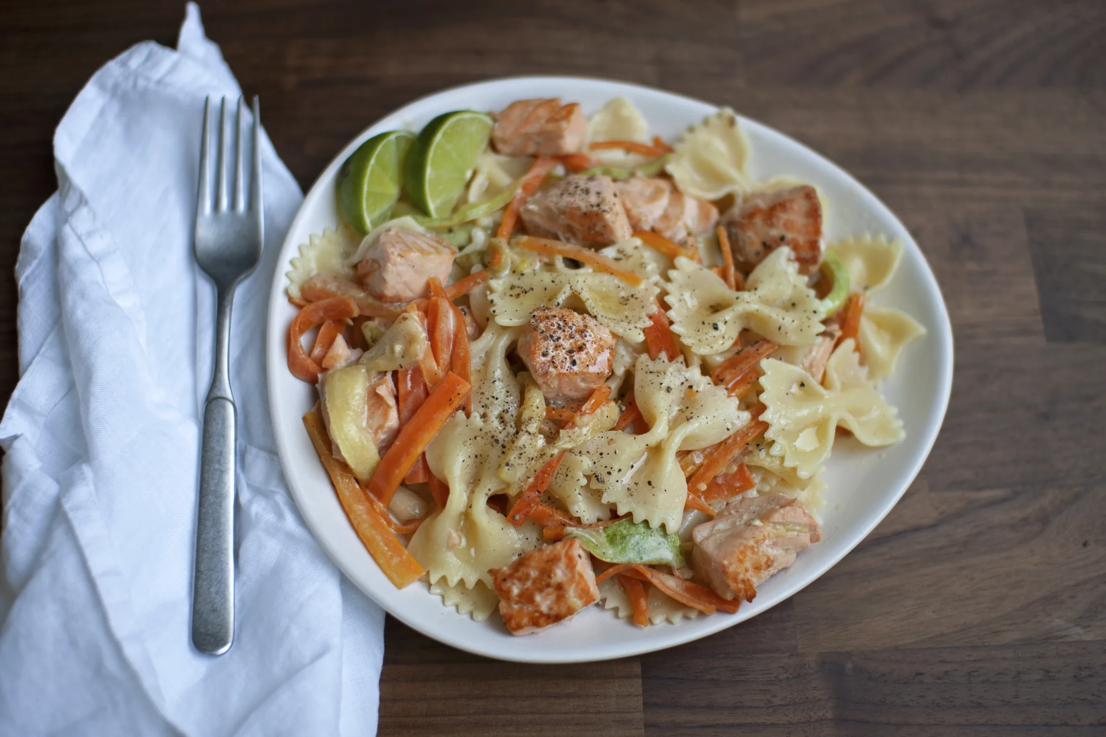Fresh Salmon Pasta with Carrots, Zucchini and Lime