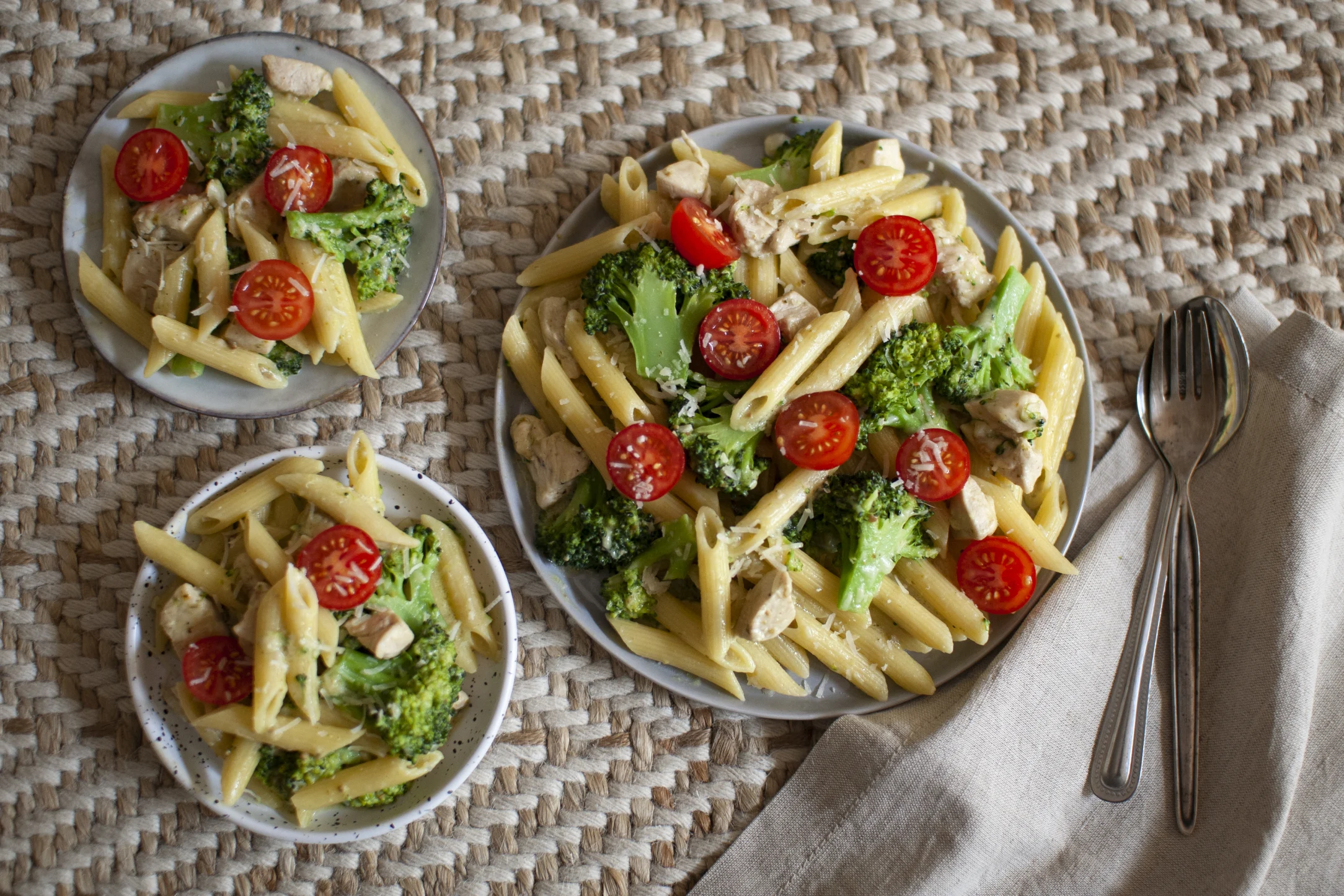 Creamy Chicken Pesto Pasta