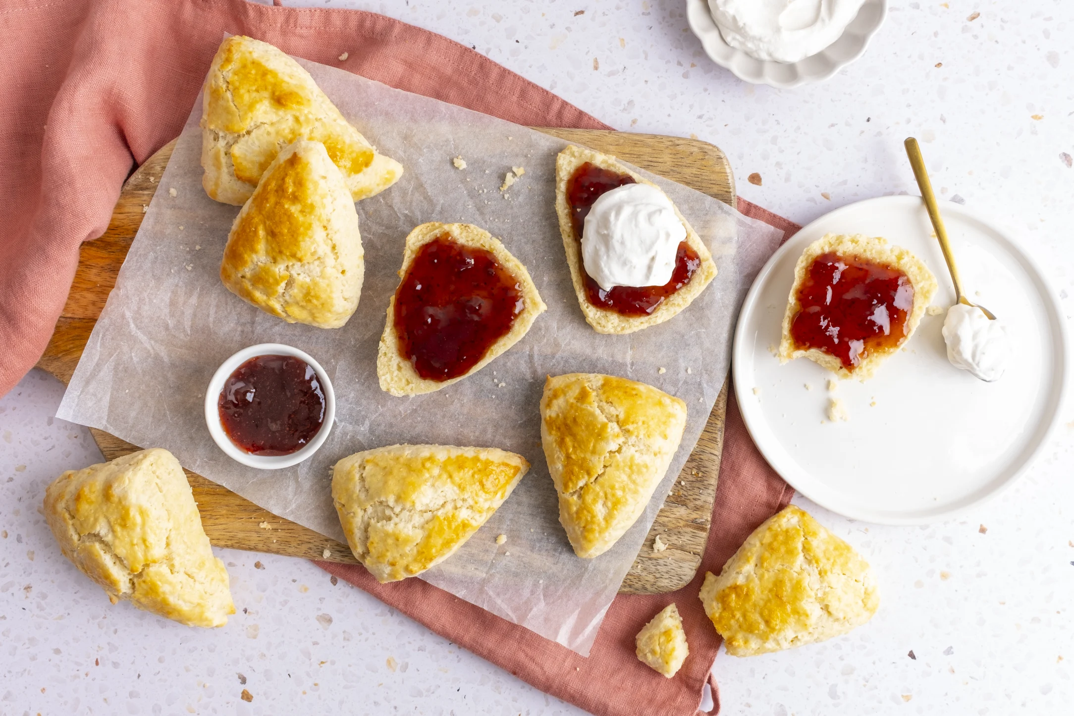 Freshly Baked Scones with Fresh Cream and Strawberry Jam