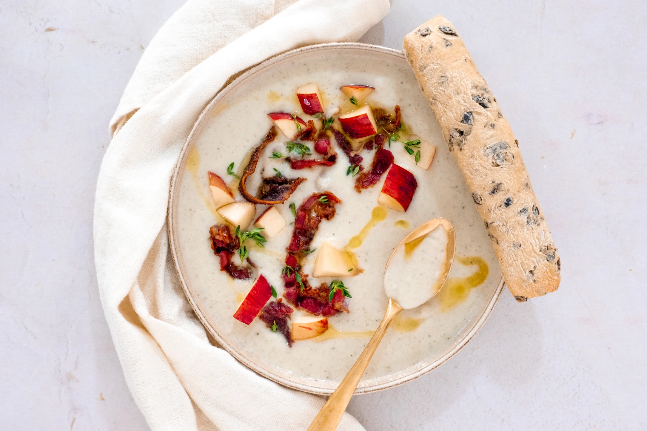 Jerusalem Artichoke Soup with Crispy Bacon and Apples