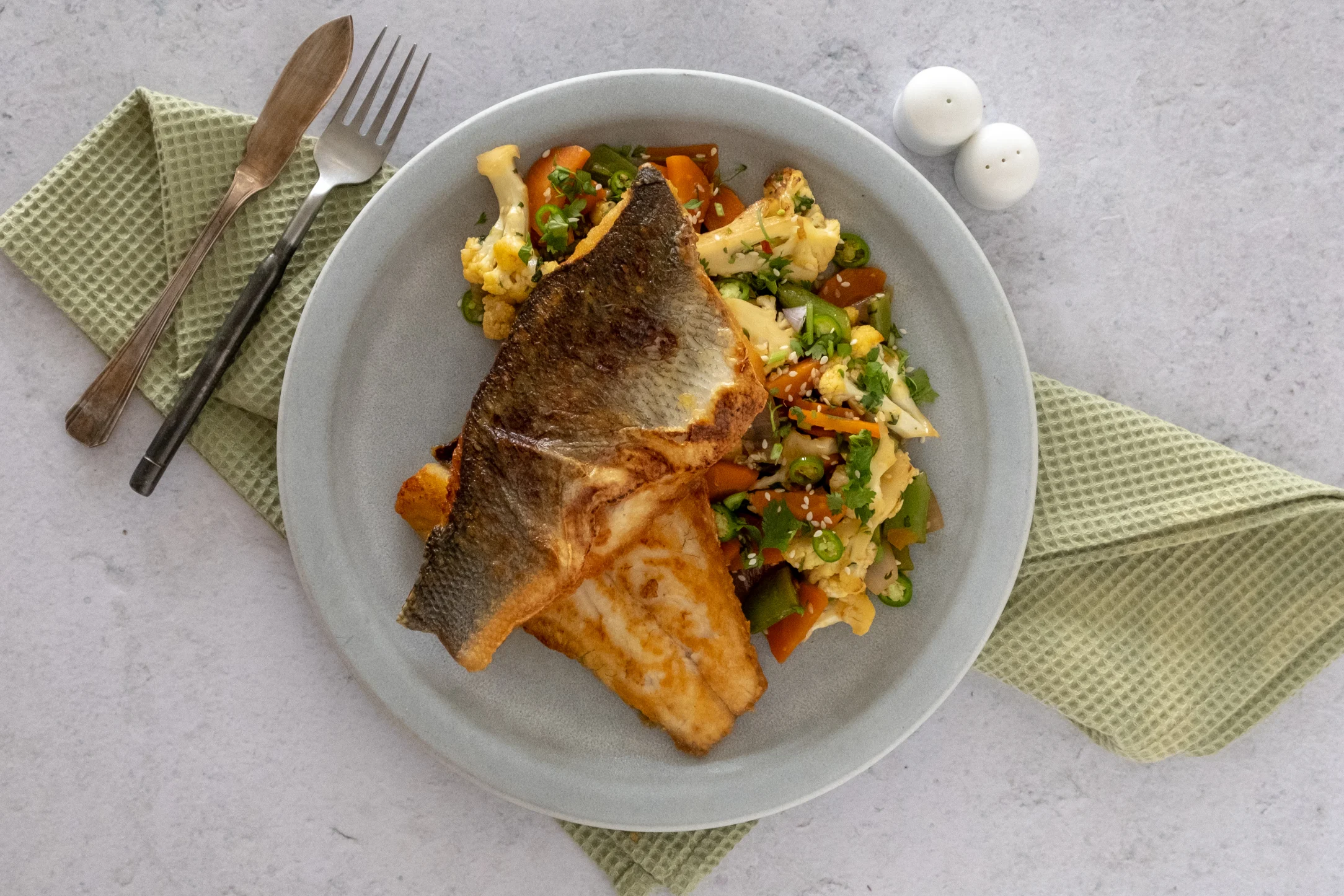 Seabream with Vegetables in Chilli Sauce
