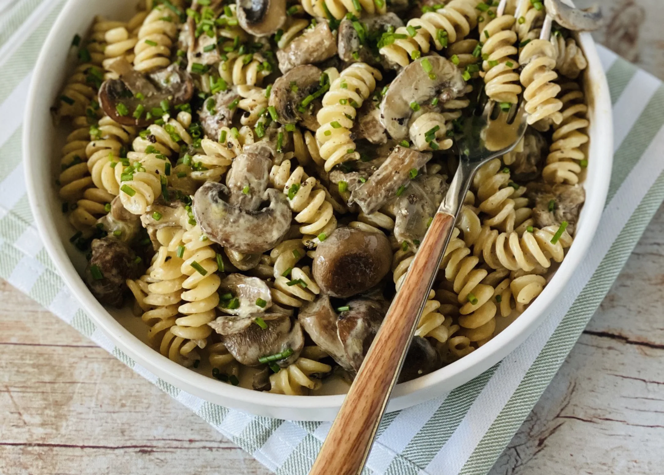 Creamy Mushroom Fusilli with Chives