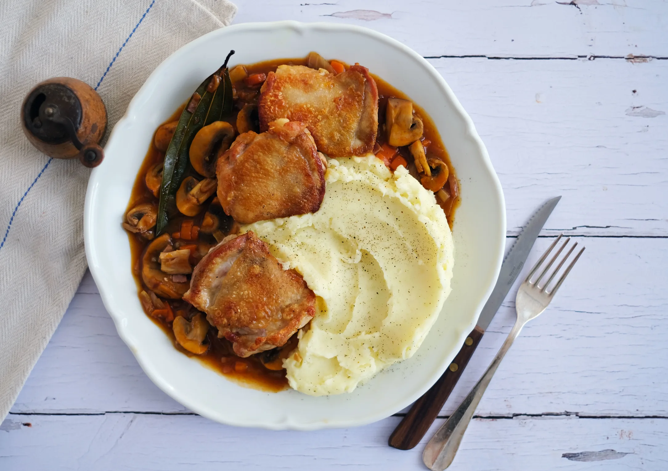 Coq-No-Vin with Mash Potato