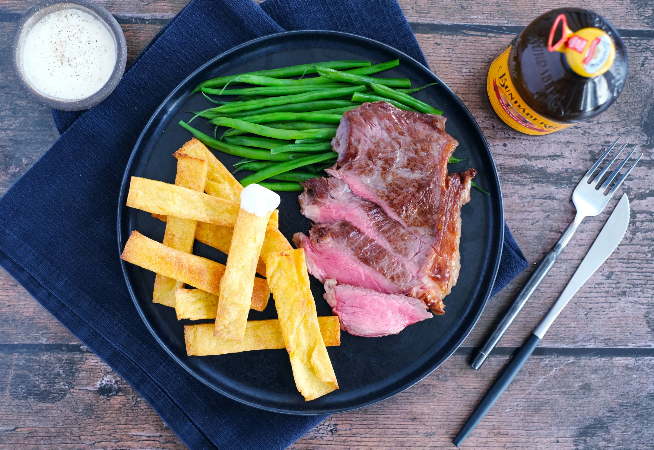 Sirloin Steak with Polenta Fries, Green Beans and Garlic Mayo