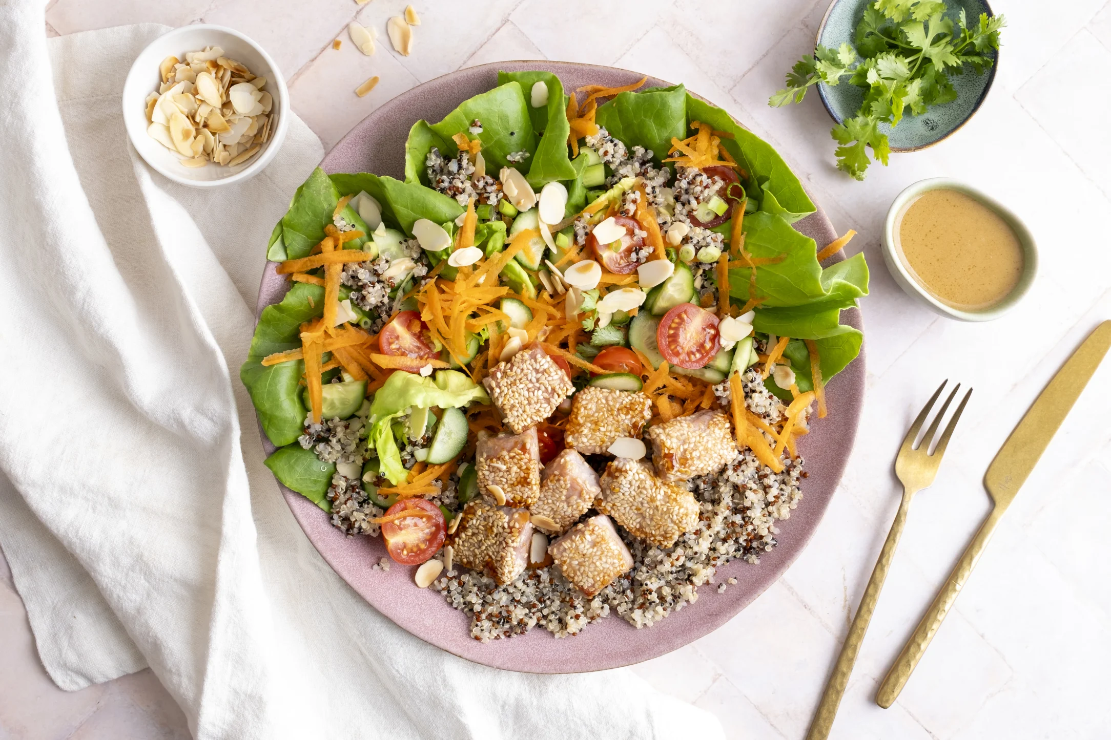 Fresh Tuna Quinoa Salad with Creamy Sesame Dressing and Almond Flakes