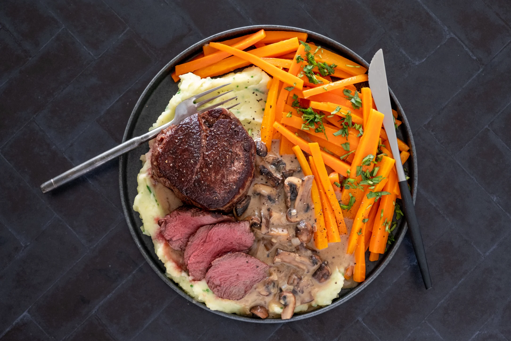 Tenderloin Fillet Steak Diane with Garlicky Potato Mash and Parsley Carrots