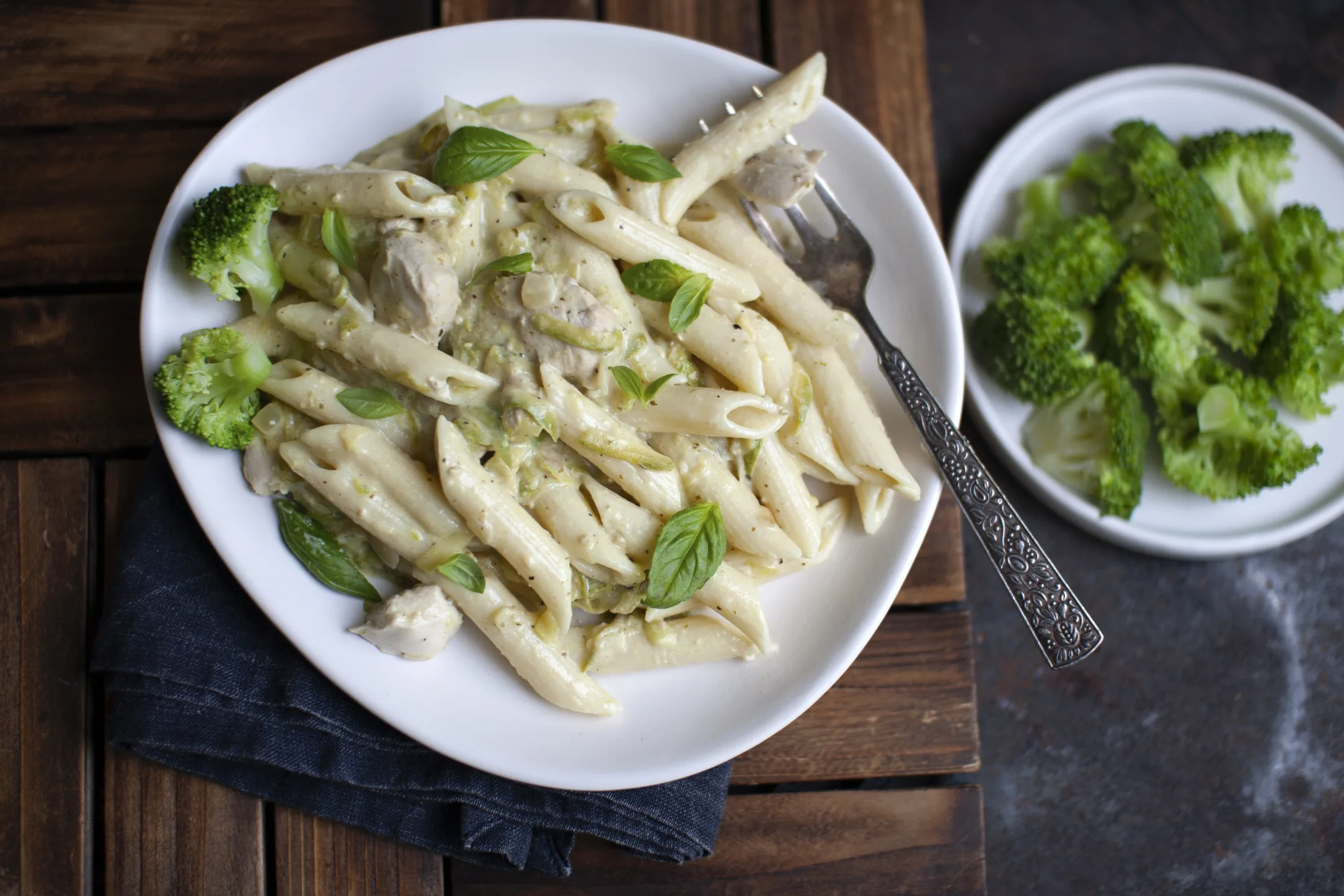 Creamy Chicken Pesto Pasta with Steamed Broccoli