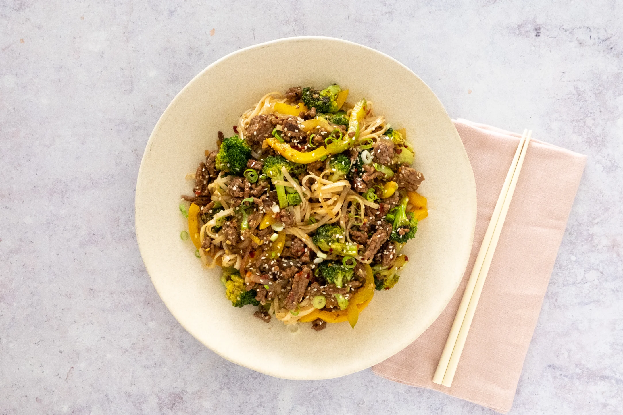 General Tso Beef Stir-fry with Rice Noodles, Broccoli and Peppers