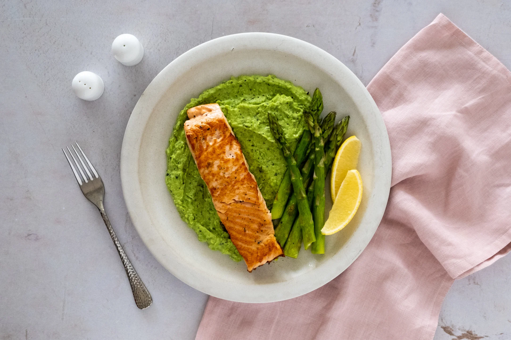 Crispy Salmon with Minted Pea Puree and Asparagus
