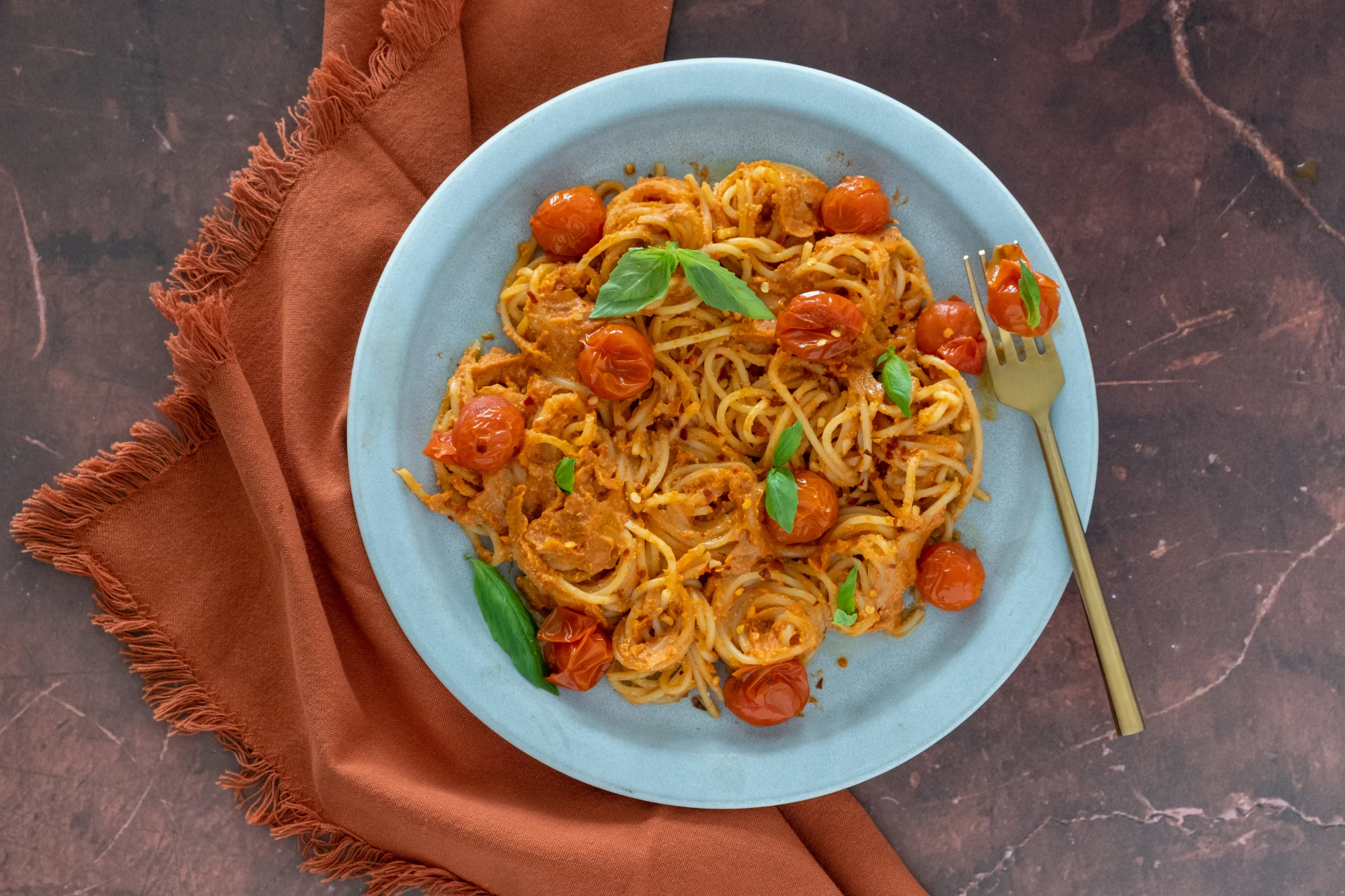 Creamy Cashew Nut Spaghetti Arrabiata