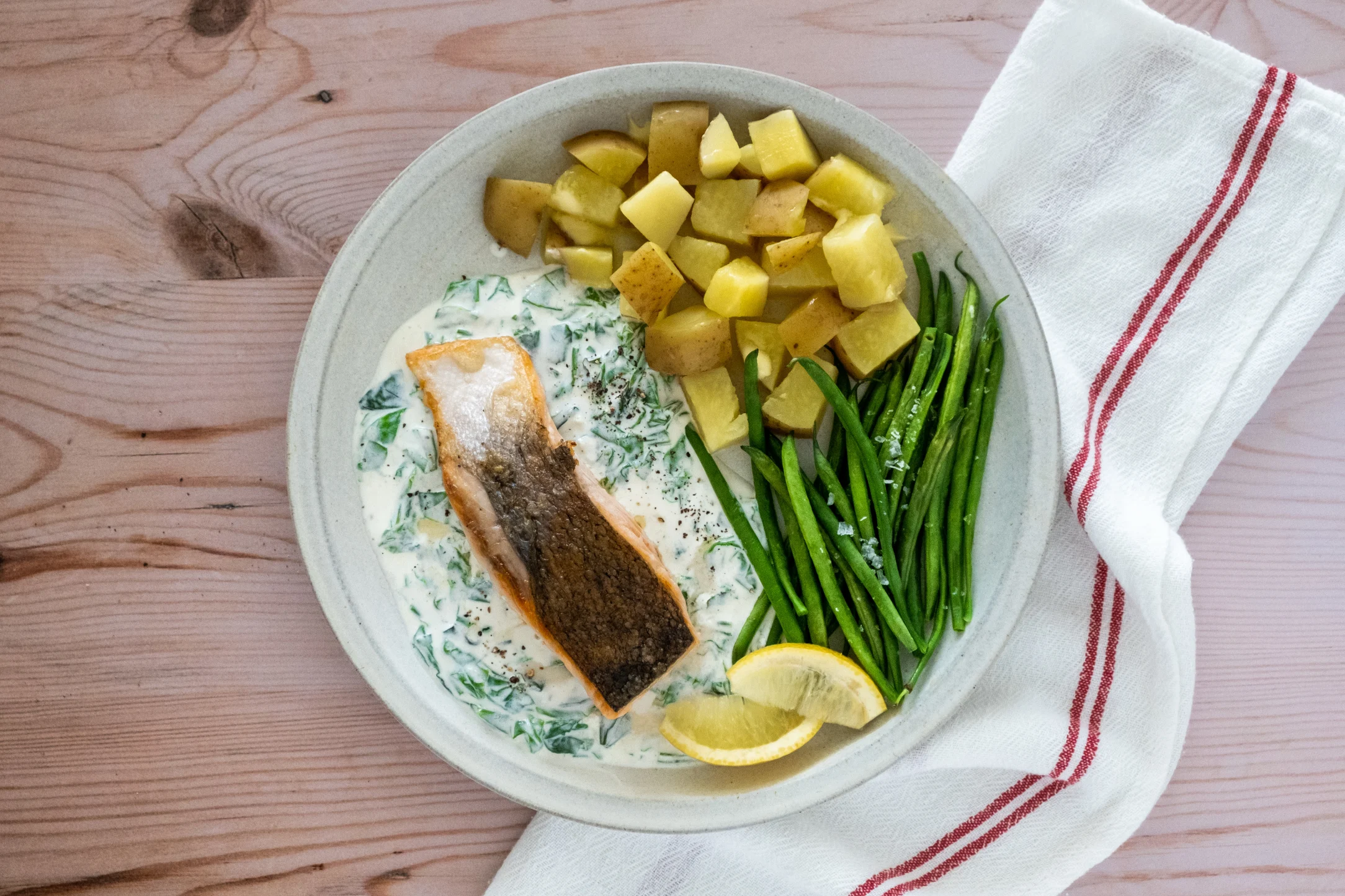 Creamy Baked Salmon with Buttery Potatoes and Green Beans