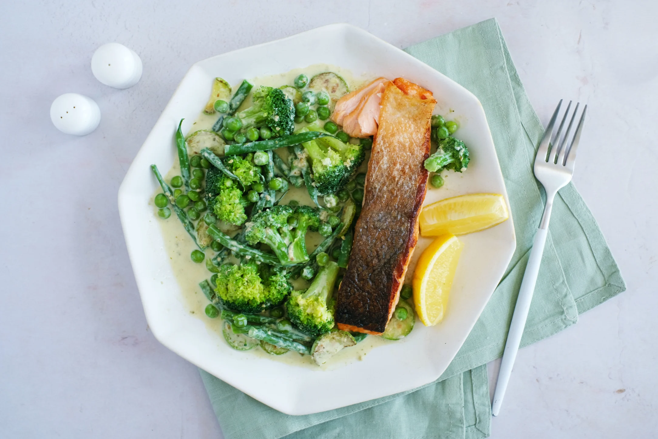 Pan-fried Salmon with Creamy Pesto Vegetables
