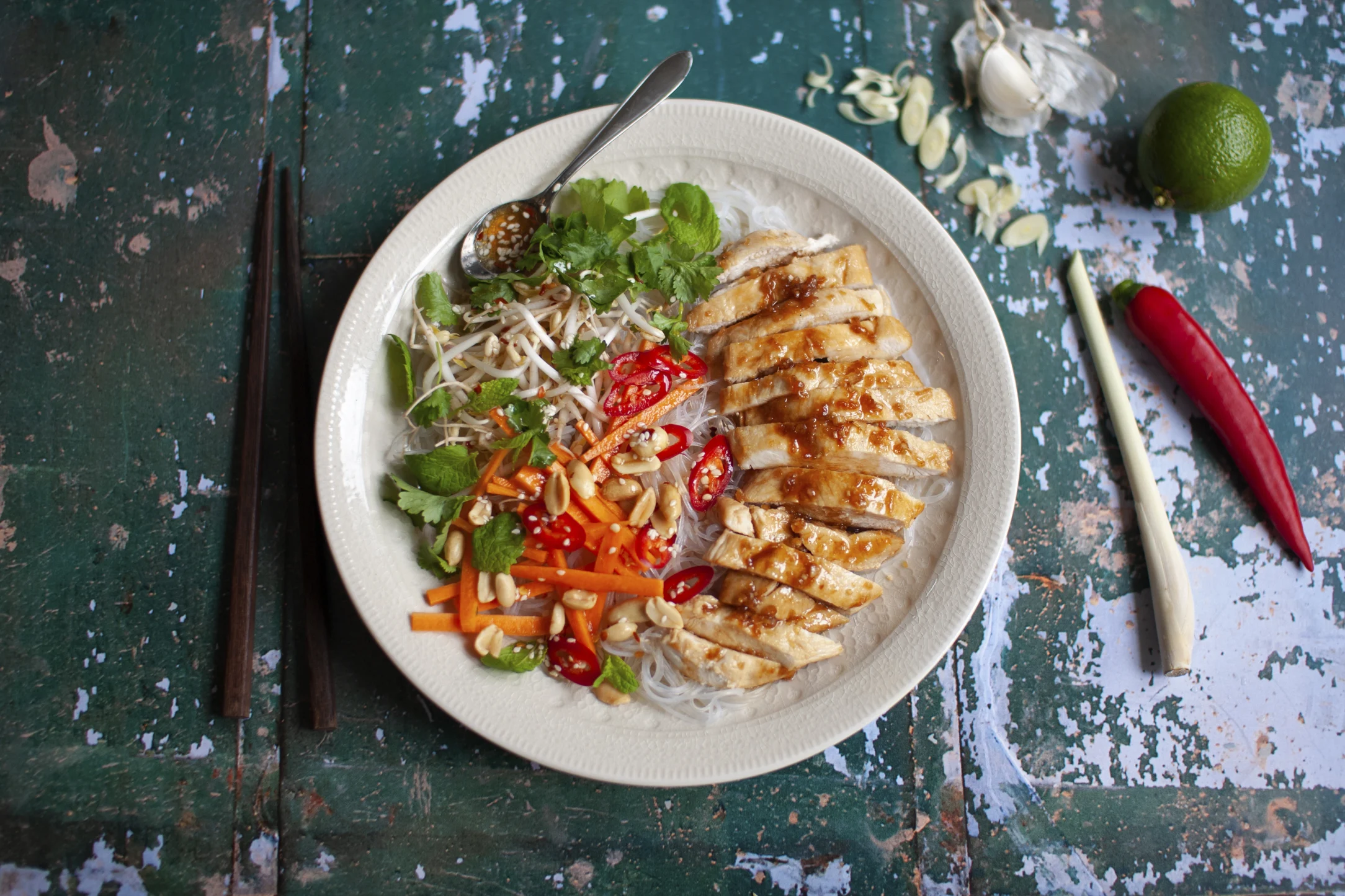 Vietnamese Lemongrass Chicken Noodle Bowl