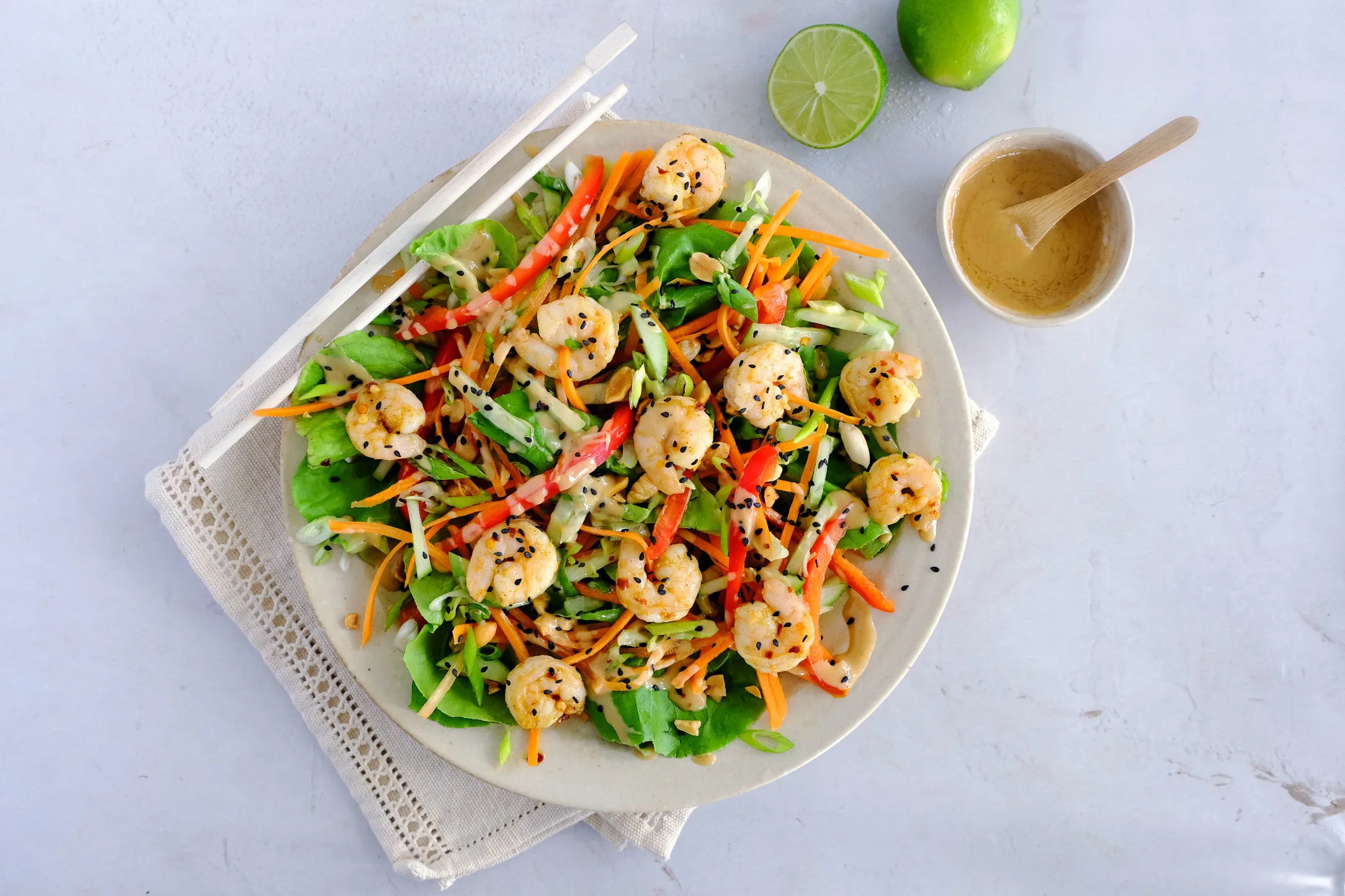 Satay Prawn Salad with Peppers and Sesame Seeds