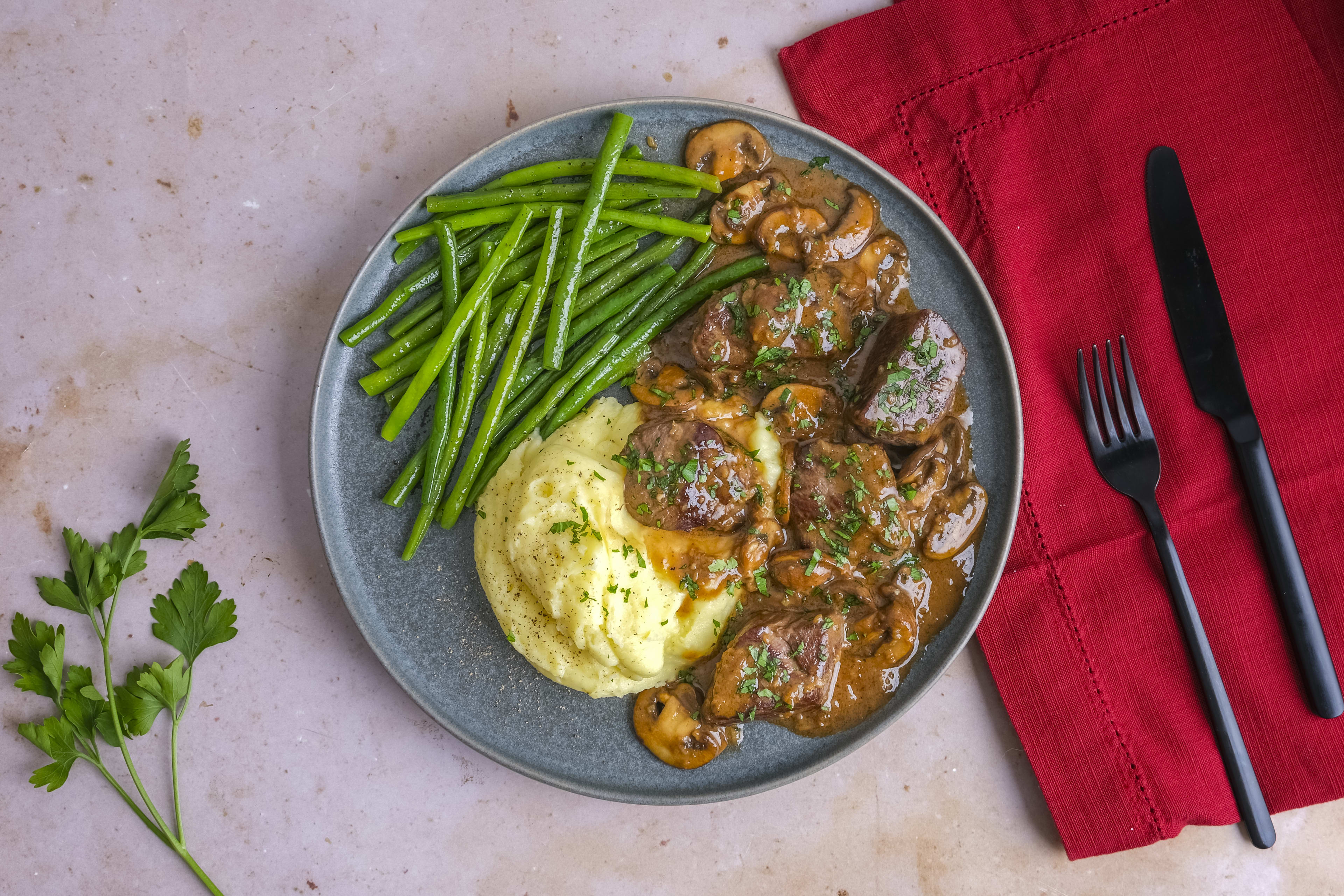 Tenderloin Cube Steak Diane with Buttery Mash & Green Beans