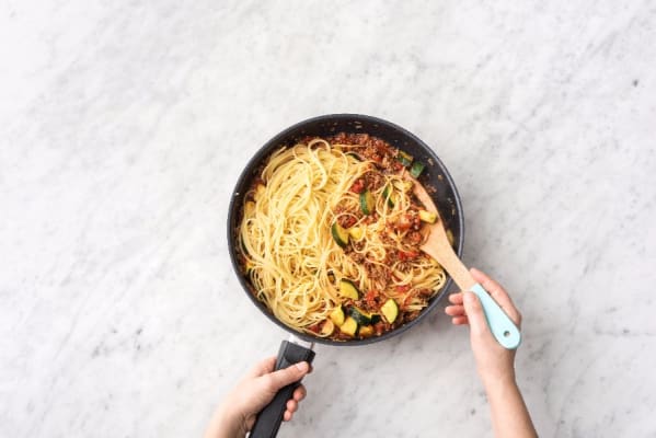 Quick Beef Ragù Spaghetti Step-bc9358d2