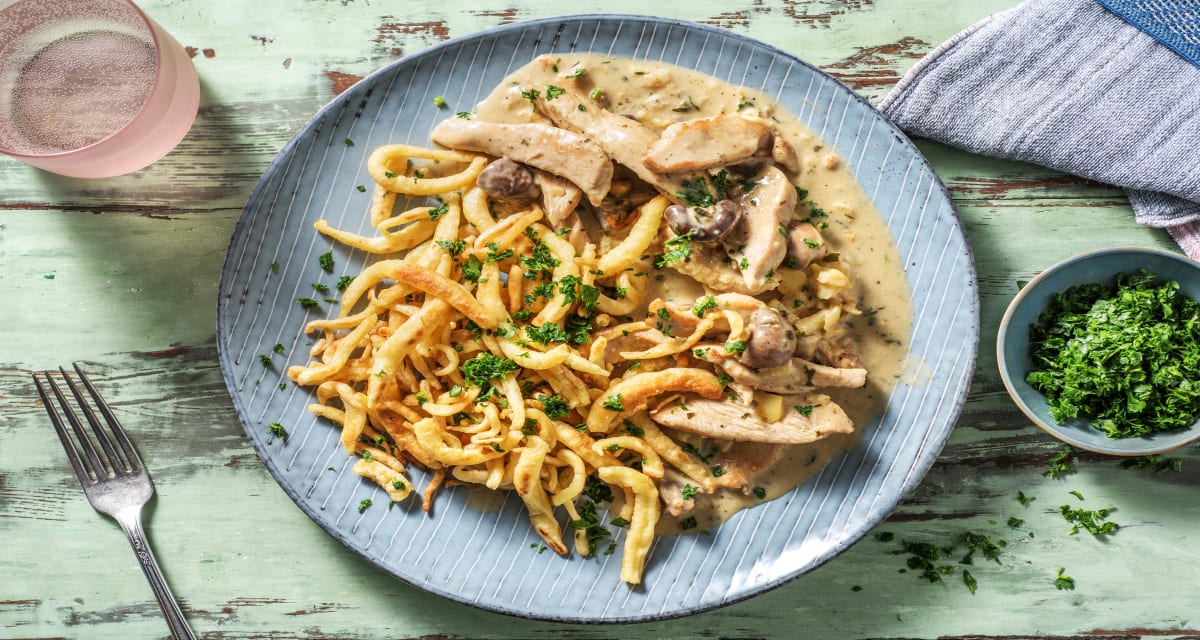 Hähnchengeschnetzeltes mit Spätzle Rezept | HelloFresh