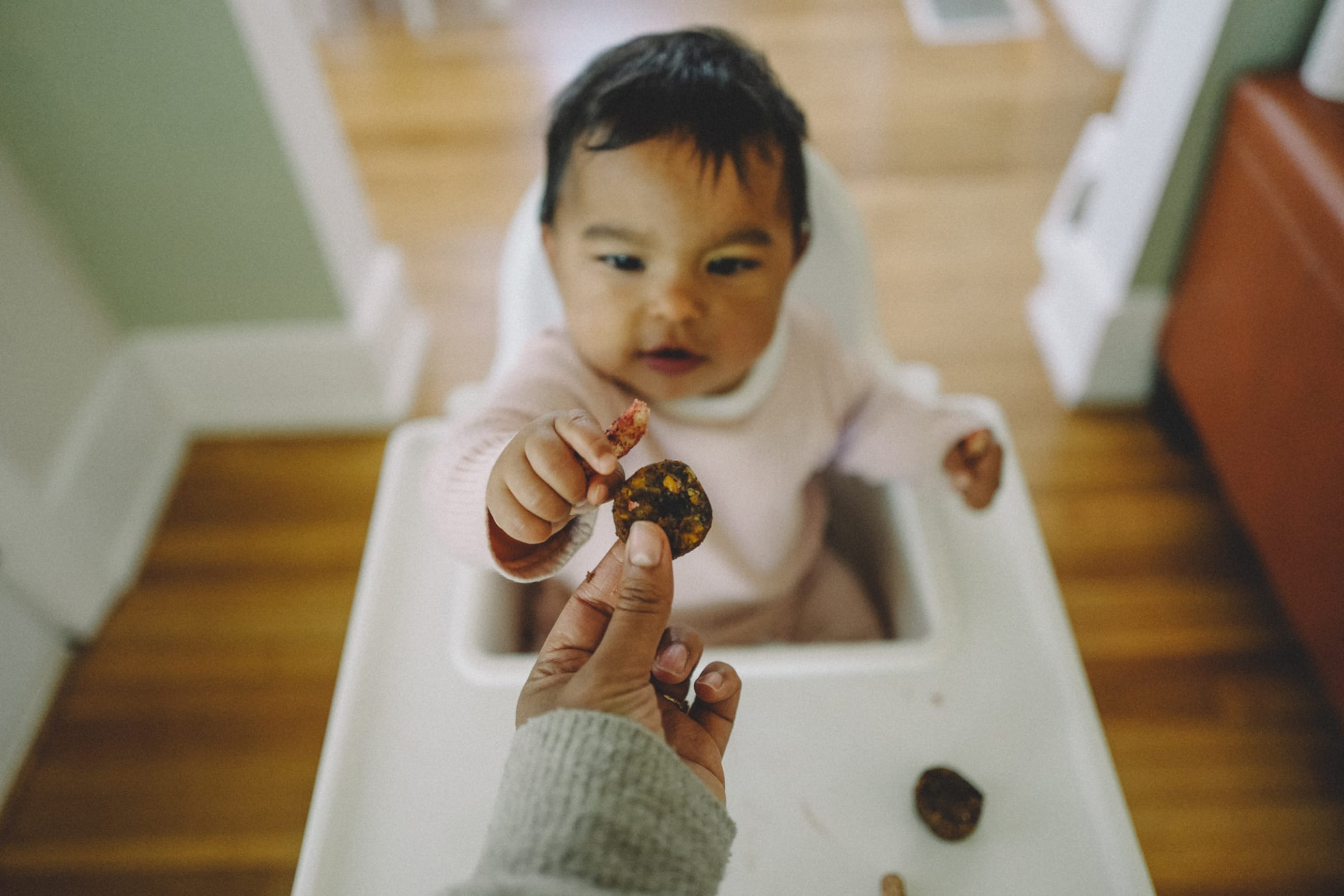 What Should I Feed My Child? Baby Food Milestone Plans Yumi Organic