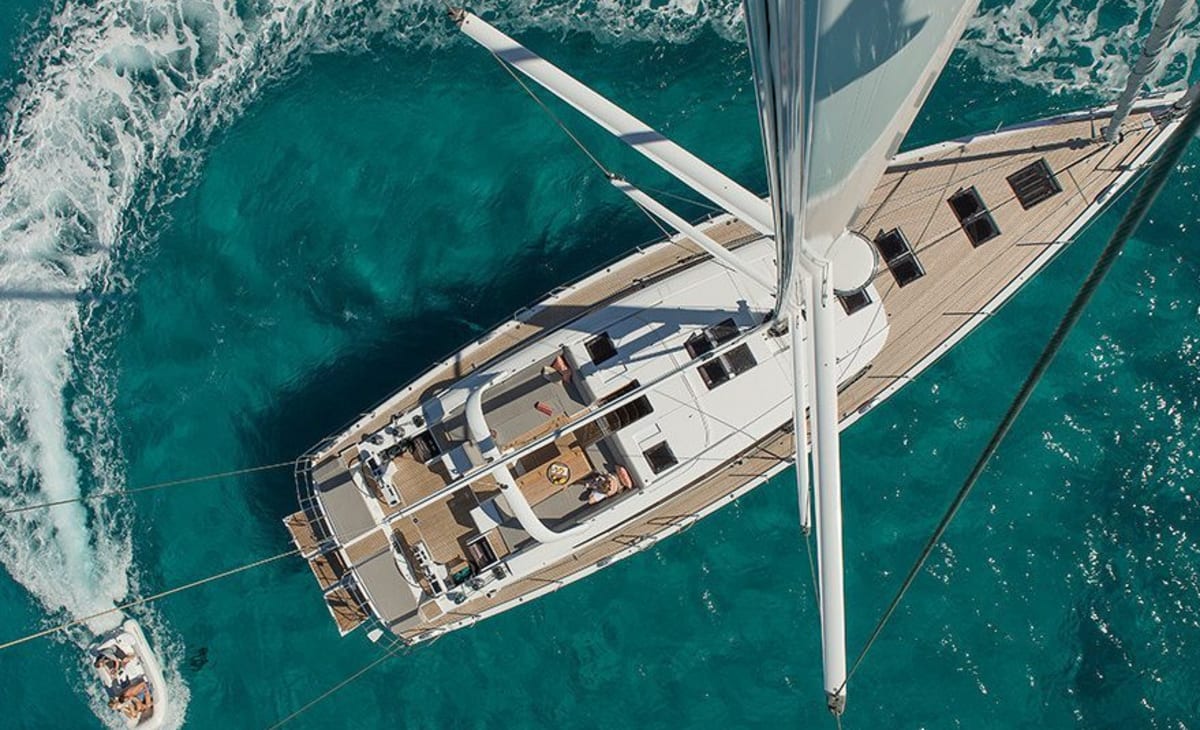 Jeanneau 64 birds eye