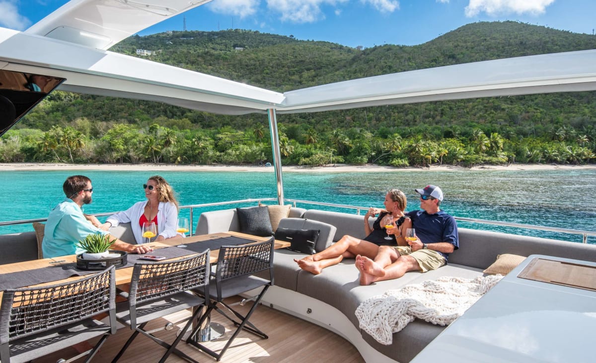 luxury catamaran charter bvi