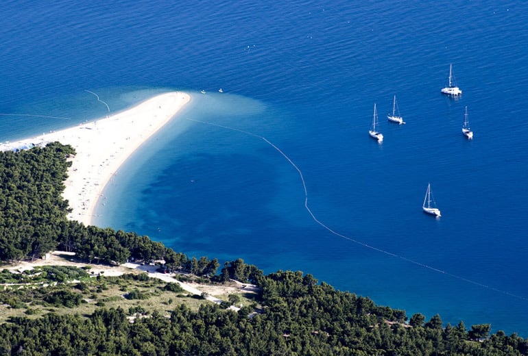 Bol Island | Helm
