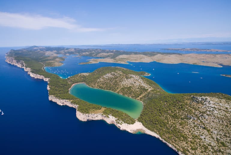 Telascica Slano Lake Yacht Holidays | Helm
