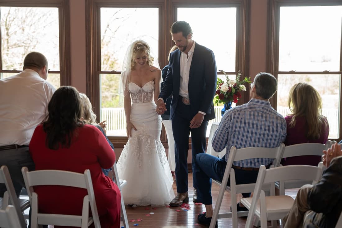 KAYLEE / Strapless Fitted Wedding Dress in Boned and Push up