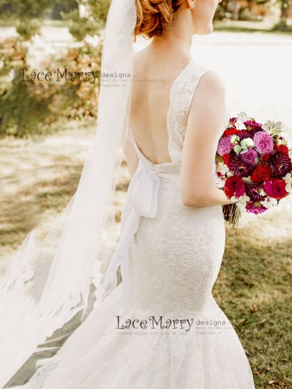Mermaid Lace Wedding Dress With V Cut Open Back And Boat Neckline