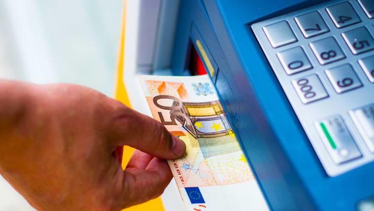 Guía cajeros: ¿en qué cajeros puedes sacar dinero gratis?