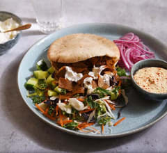 Vegokebab i bröd med vitlökssås