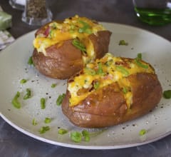 Bakad potatis med kycklingröra