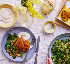 Saffranskyckling med tahiniyoghurt och lins-tabbouleh