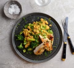 Kryddig matveteotto, broccoli och vitlöksbakad kyckling