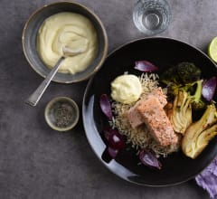 Ugnsbakad lax med sojabakad fänkål och broccoli